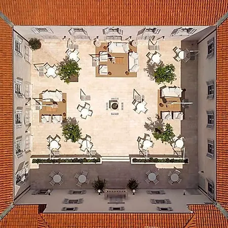 Heritage Kastelet Hotel 4*